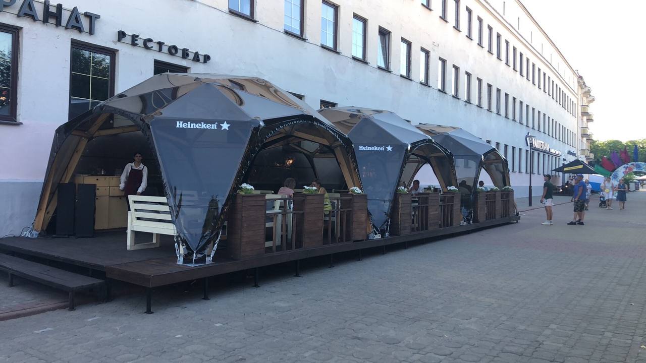 Tents for restaurants - an elegant outdoor space